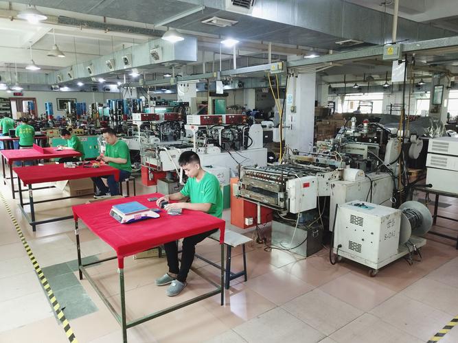 皮革制品,包装材料,纸制品(不含印刷),日用口罩